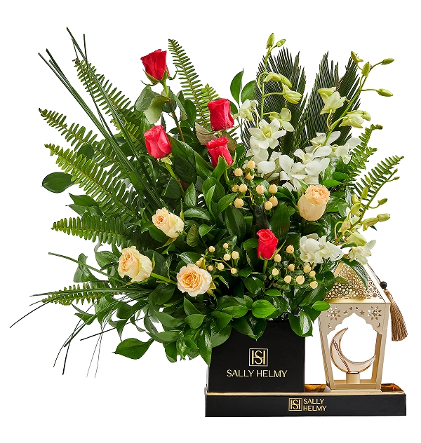 Qamar Flower Arrangement – Luxury Gift for Ramadan, Eid & Special Occasions-Sally Helmy - Egypt