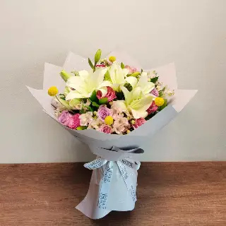 UNI0433-سالي حلمي - مصر